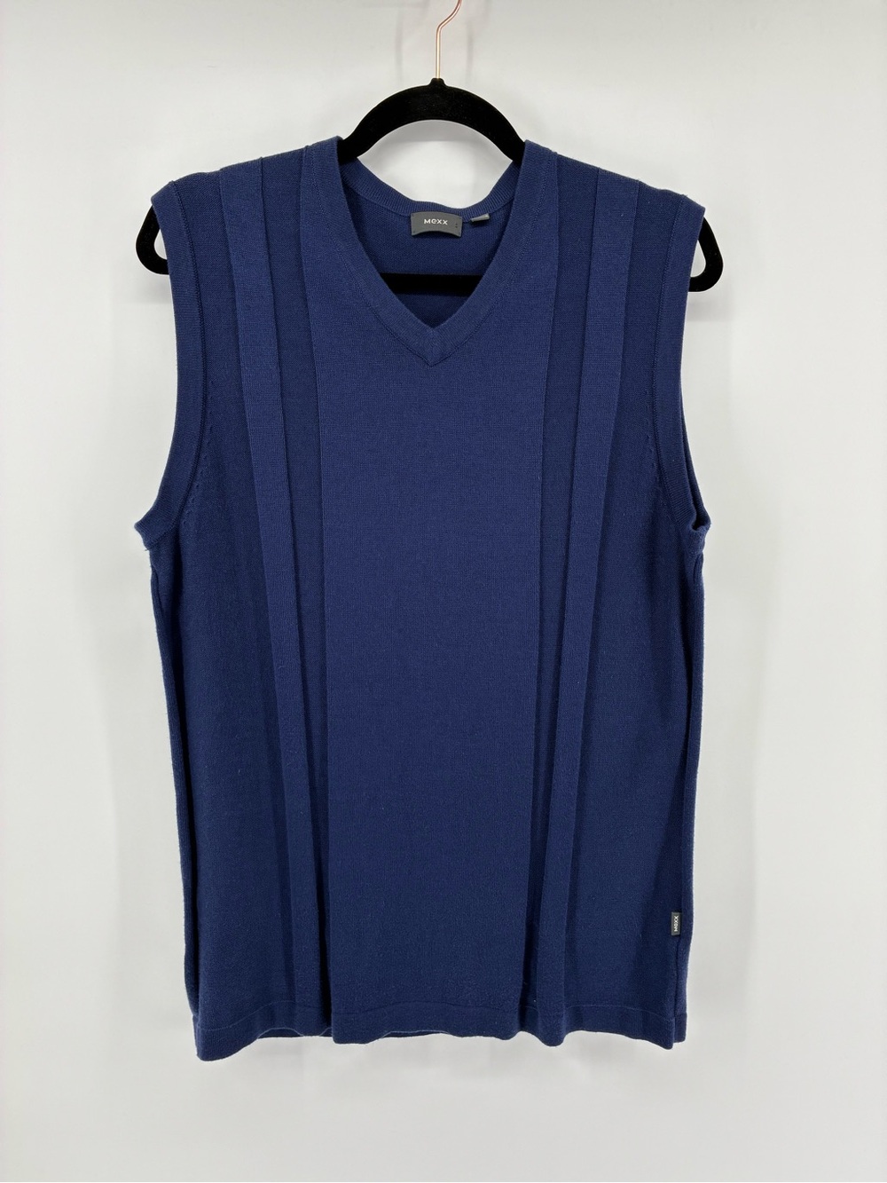 MEXX Men’s Navy V-Neck Sleeveless Sweater Vest